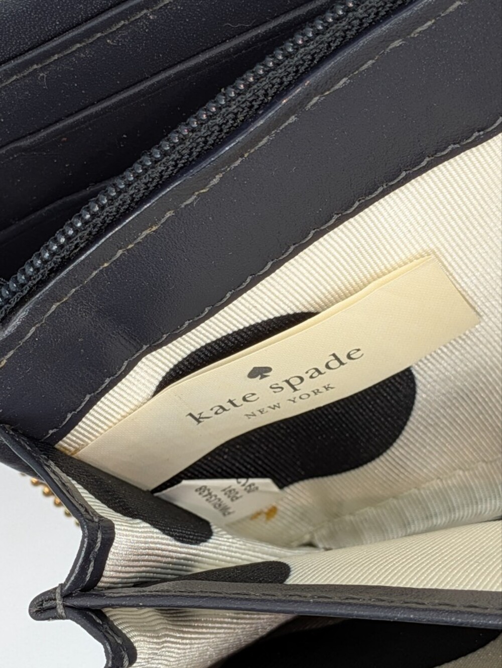 Kate Spade Wallet Red Continental Saffiano Leather Golden Hardware Zip Around - Picture 15 of 15